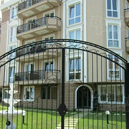 דירה Studio In Dawn Park Deluxe *