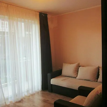 Studio In Dawn Park Deluxe